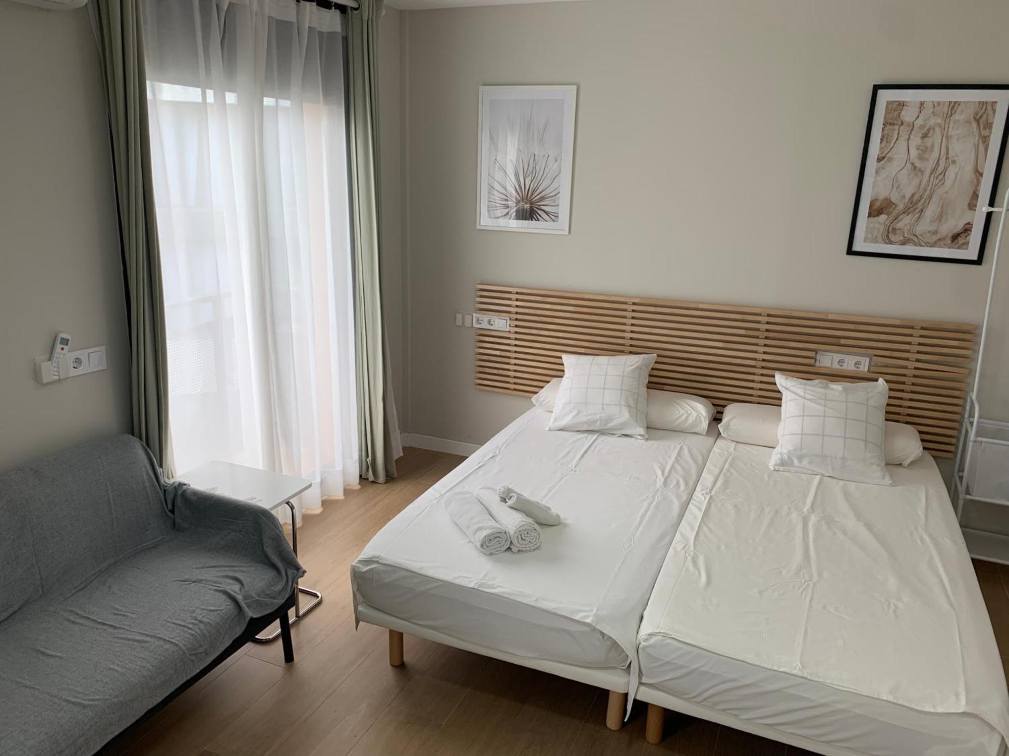 Plaza De Espana Independent House Holiday home